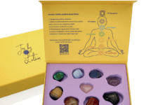 A ENERGIA DAS PEDRAS EM SUAS MÃOS