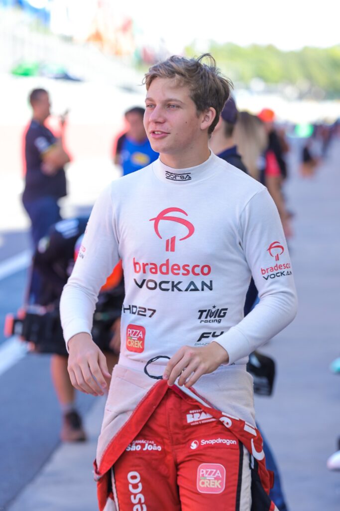 Heitor na equipe TMG